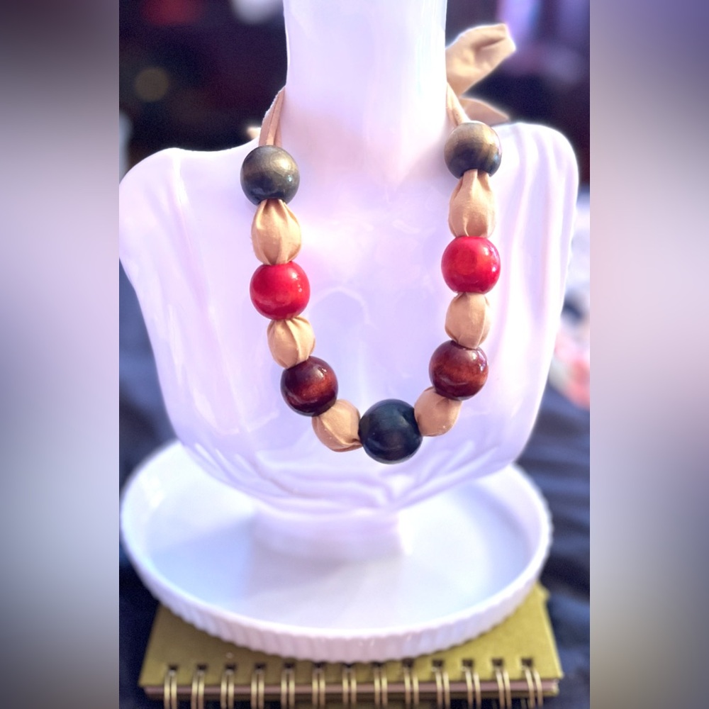 Vintage Wood And Cloth Red and Brown Beaded Necklace